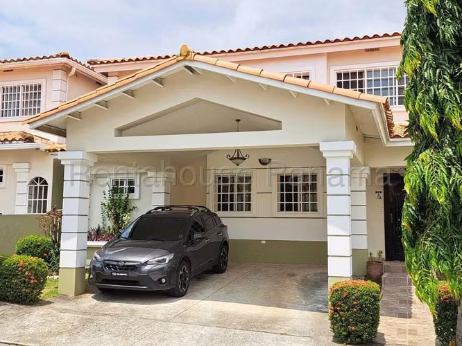 Cómoda Casa en Venta en Brisas del Golf 27PPM1465 - Imagen 18