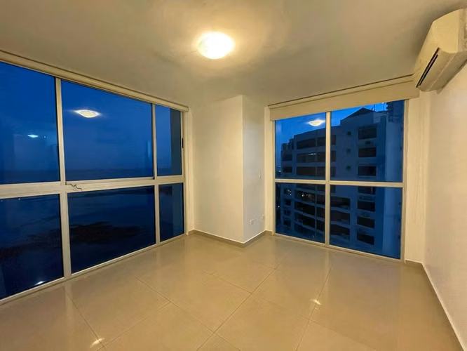Venta de apartamento en PH ICON TOWER - Coco del Mar- L.G. - Imagen 3