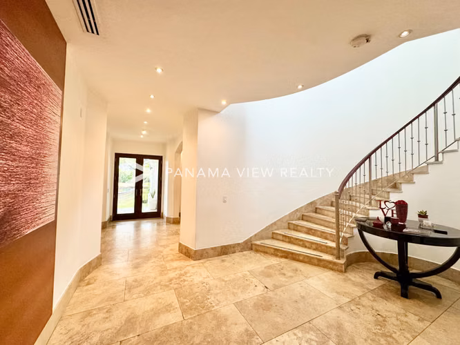 FAIRWAY ESTATES - SANTA MARIA