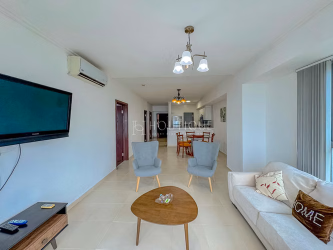 Venta de Apartamento en Av Balboa PH Grand Bay - Imagen 8