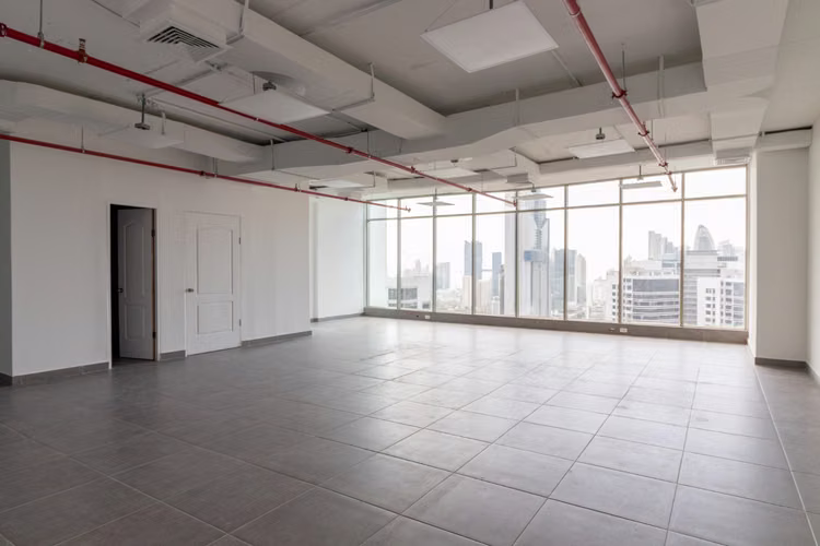 Alquiler de Oficina en Torre Bicsa - Imagen 2