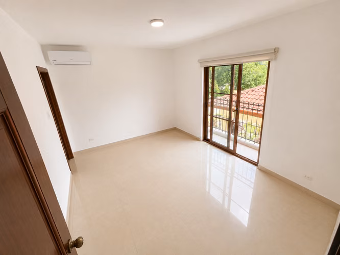 VENTA CASA EN CLAYTON 874m2 SENDERO DE CAMINO DE CRUCES TC - Imagen 7