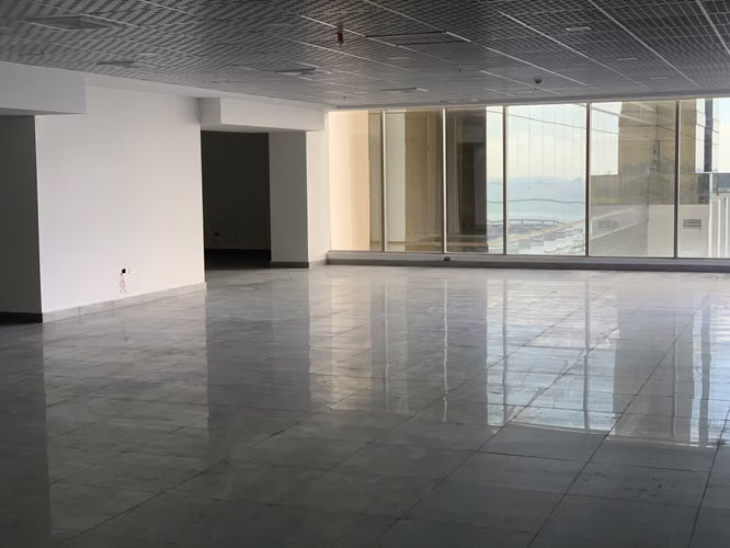 Alquiler Oficina en PH Bisca Financial Center Av. Balboa