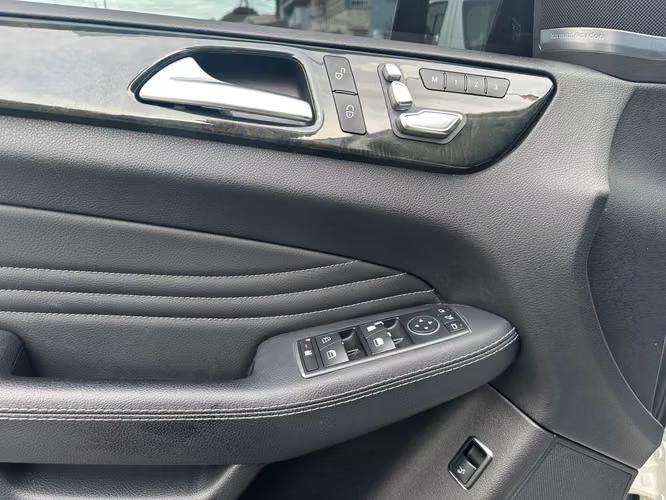 Mercedes Benz GLE - Imagen 10