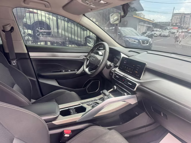 Geely Coolray 2023 - Imagen 14