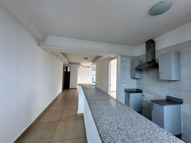 ALQUILER DE APARTAMENTO EN BELLA VISTA, PH V ISTA BALBOA - Imagen 7