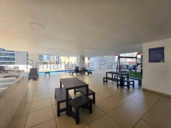 Vendo Apartamento en Obarrio LC27-1490 - Imagen 13
