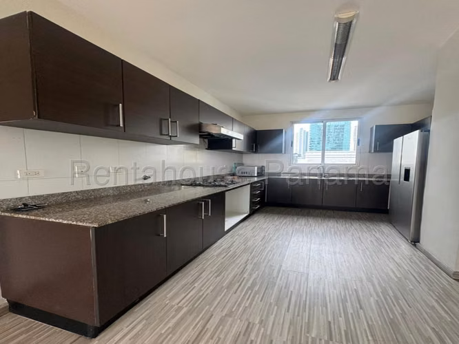 Vendo Apartamento en Obarrio LC27-1490 - Imagen 7