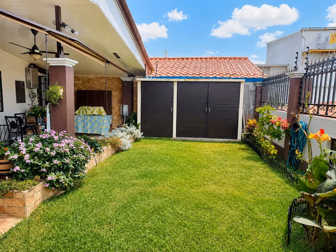 **Casa en Venta en Altos del Campo, La Chorrera | Amplios Espacios y Excelente Ubicación** - Imagen 8