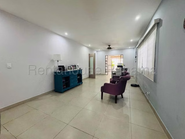 Venta de Casa en Chanis I3139GRR - Imagen 4