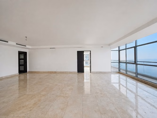 Se vende apartamento en Costa del Este frente al mar de 3 habitaciones