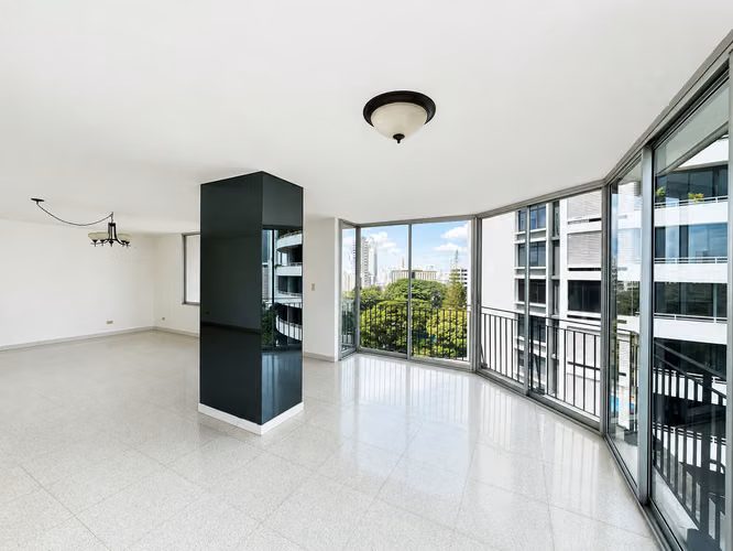 Alquiler de Apartamento en Bella Vista 3 habitaciones - Imagen 3