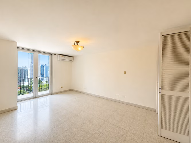 Alquiler de Apartamento en Bella Vista 3 habitaciones - Imagen 6