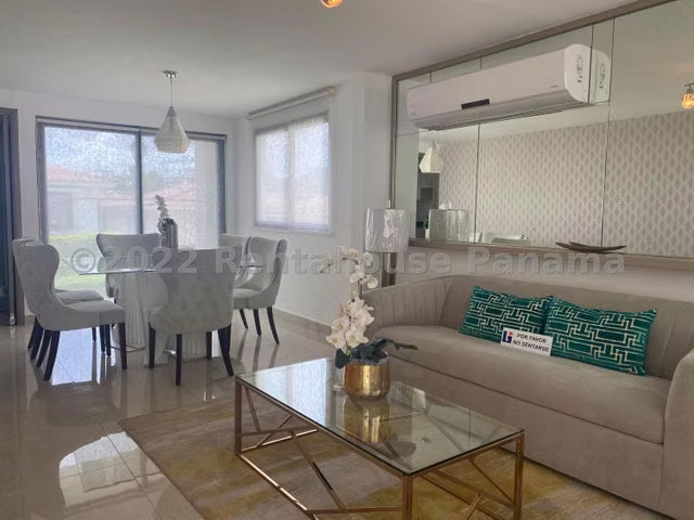 Venta de Casa en Villa Zaita F912GRR - Imagen 3