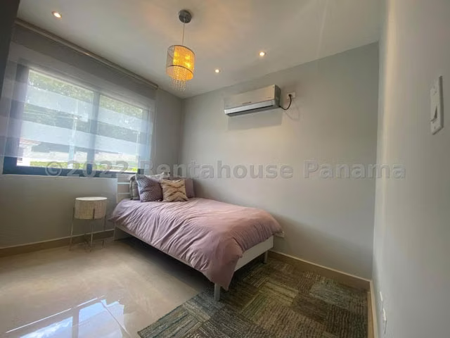 Venta de Casa en Villa Zaita F912GRR - Imagen 8