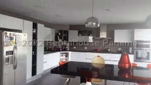 Venta de Casa con 535m2 en Altos de Panama PH Horizontes II 26-7590SR - Imagen 7