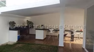 Venta de Casa con 535m2 en Altos de Panama PH Horizontes II 26-7590SR - Imagen 13
