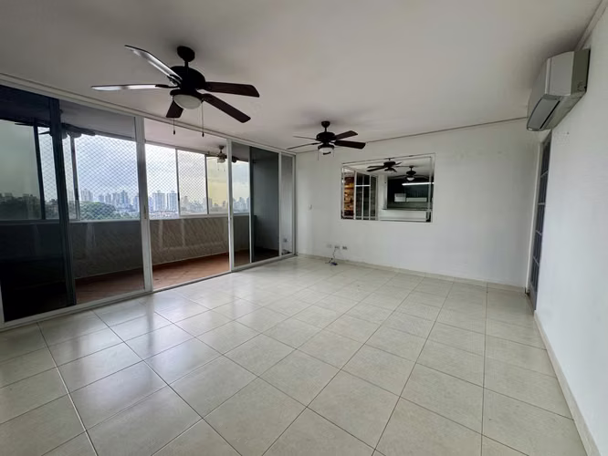 Venta Apto. PH. Colonial Betania (negociable) - Imagen 2