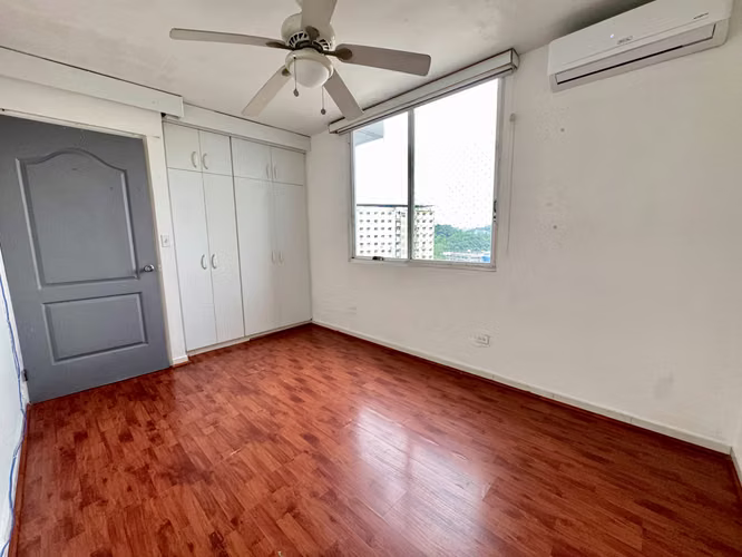 Venta Apto. PH. Colonial Betania (negociable) - Imagen 13