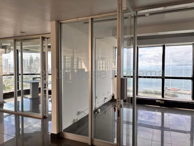 Alquiler de Oficina Con Vista Al Mar en Av Balboa 27*1476Mfk - Imagen 9