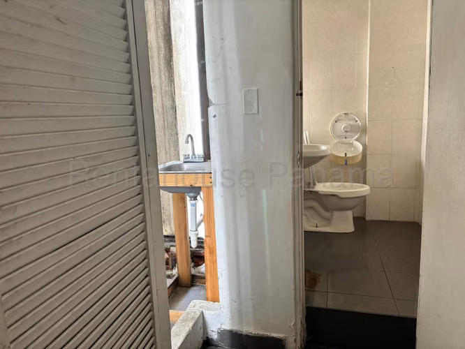 Alquiler de Oficina Con Vista Al Mar en Av Balboa 27*1476Mfk - Imagen 11