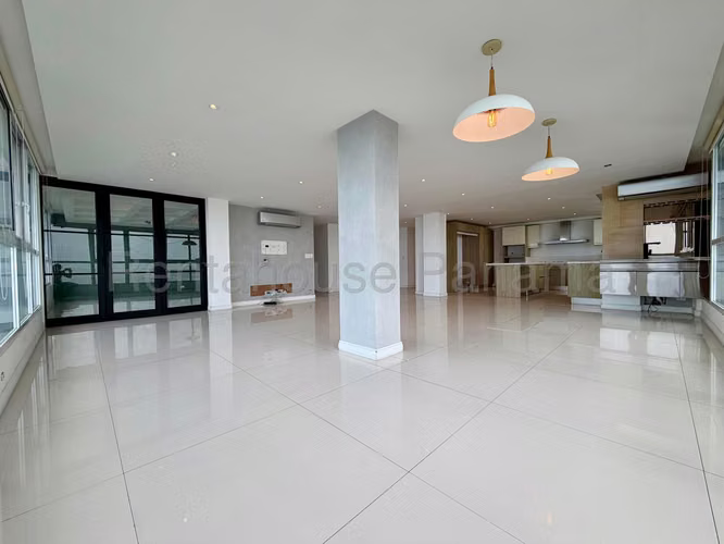Venta Apartamento con Vista al Mar - Coco del Mar - YD - Imagen 3