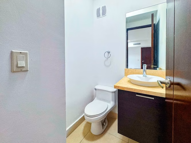 Apartamento en Punta Pacifica I con balcón y vista a la ciudad - Imagen 13