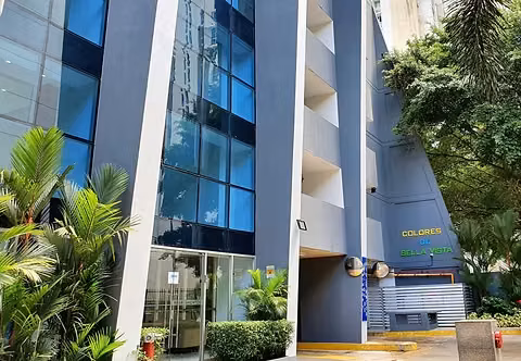 (AS) Venta de Oficina Corporativa | PH Colores, Bella Vista | 17 Espacios Funcionales