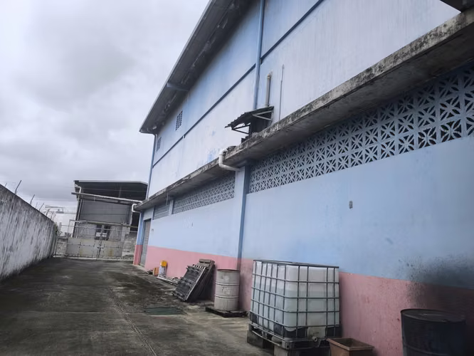 Se Vende NEGOCIABLE Galera en el Área de Monte Oscuro - Imagen 13