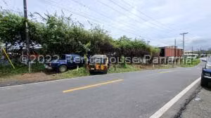 Galera en Venta en Parque Lefevre VIK 24-9851 - Imagen 3