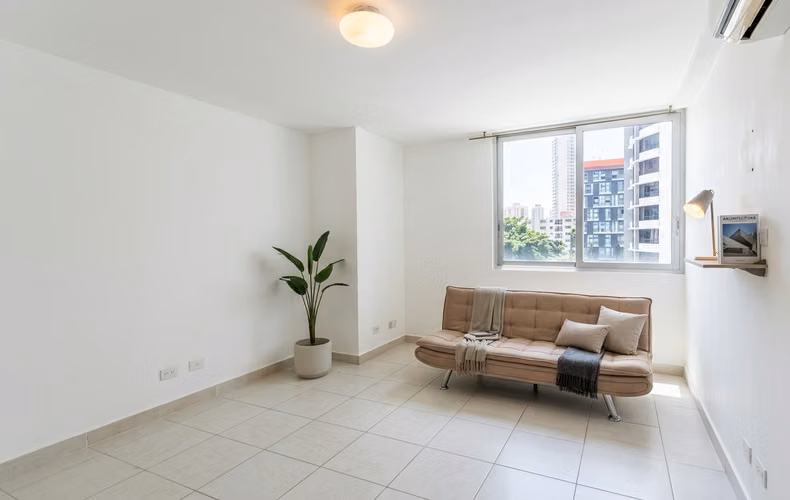 Apartamento en El Cangrejo I con balcón y ubicación premium - Imagen 5