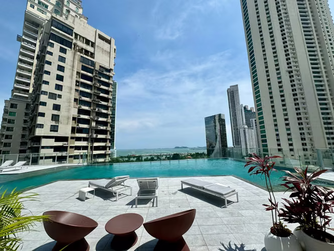 Costanera, Jr Penthouse 205m2, Piso Alto, Vista al mar! $725,000 - Imagen 10