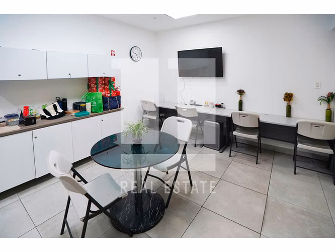 Se Vende Oficina en San Francisco de 335.50m2 en PH Midtown