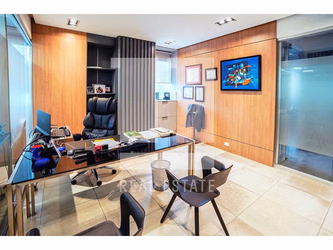 Se Vende Oficina en San Francisco de 335.50m2 en PH Midtown