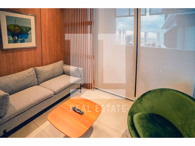 Se Vende Oficina en San Francisco de 335.50m2 en PH Midtown
