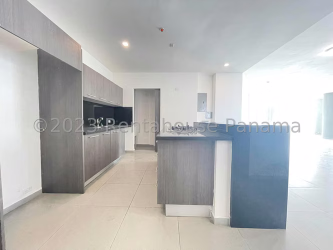 Venta de Apartamento en Avenida Balboa Ph Yacht Club JV - Imagen 4