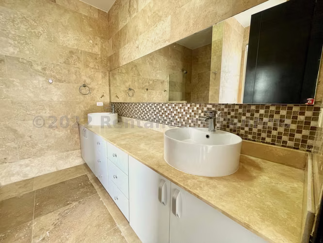 Venta de Apartamento en Punta Pacifica Ph Q Tower JV - Imagen 6