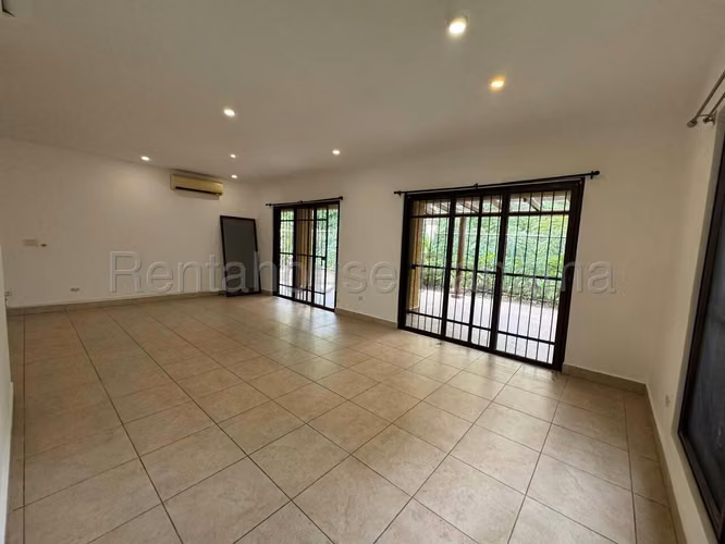 RR VENTA DE CASA EN CLAYTON EMBASSY CLUB - Imagen 11