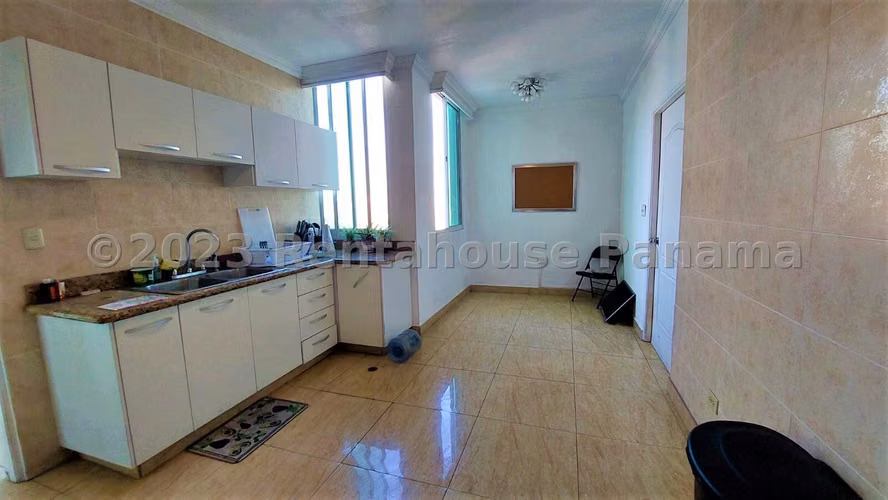 Venta de Apartamento en San Francisco Ph Emporium Tower - Imagen 4