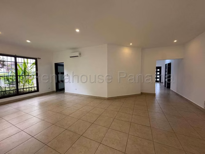 Venta de Casa en Clayton MPM27-1527 - Imagen 3