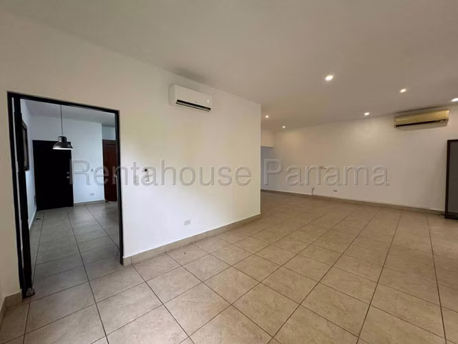 Venta de Casa en Clayton MPM27-1527 - Imagen 11
