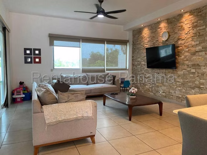 Casa en Venta en Altos de Panama JG - Imagen 4