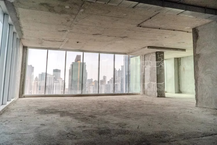Alquiler de oficinas en Fortune Plaza, Obarrio. L/Y - Imagen 13