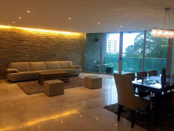 AVENIDA BALBOA - PARQUE URRACA - SEMI AMOBLADO - 287 M²- 3 RECAMARAS