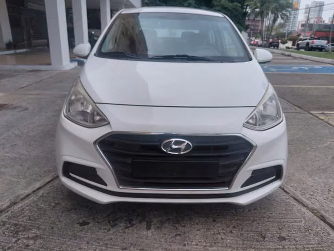 HYUNDAI GRAND I10 2019 AUTOMATICO - Imagen 2