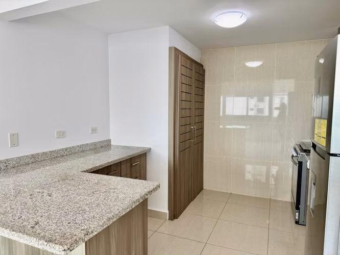 Se vende apartamento en Bella Vista cerca de Parque Urraca - Imagen 16