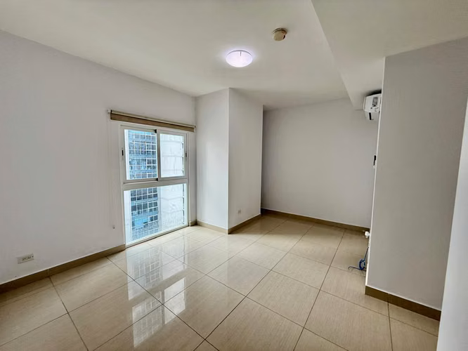 Se vende apartamento en Bella Vista cerca de Parque Urraca - Imagen 9