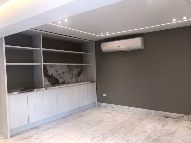 CASA con PISCINA en ALTOS del GOLF - REMODELADA - Lote de 2,500 M² - Imagen 12