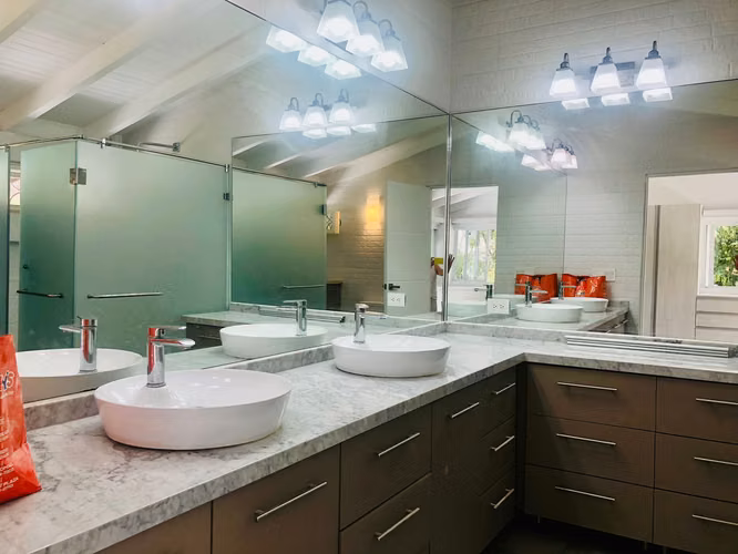 CASA con PISCINA en ALTOS del GOLF - REMODELADA - Lote de 2,500 M² - Imagen 10