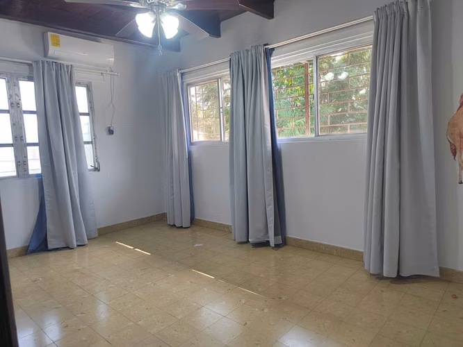$2,700 | Casa familiar con amplio patio en Cárdenas - Imagen 7